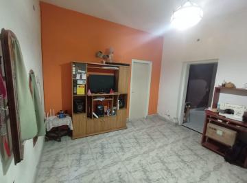 PH de 3 ambientes, Morón · Venta PH Frente 3 Ambientes en Moron