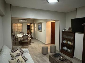 Departamento de 6 ambientes, San Miguel de Tucumán · Vendo Departamento 3 Dorm. con Cochera