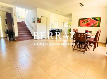 Casa · 210m² · 4 Ambientes · 1 Cochera · Casa Alquiler Temporario Amoblado 3 Dorm. Barrio El Canton Puerto Lote de 714 m²