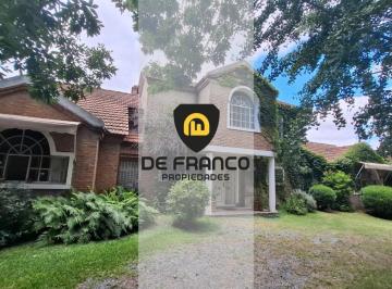 Casa · 264m² · 5 Ambientes · 3 Cocheras · Casa en Venta B° Las Acacias - Muñiz Apta Credito