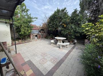 Casa · 135m² · 5 Ambientes · 1 Cochera · Venta Casa 2 Dorm. B° Sargento Cabral Santa Fe