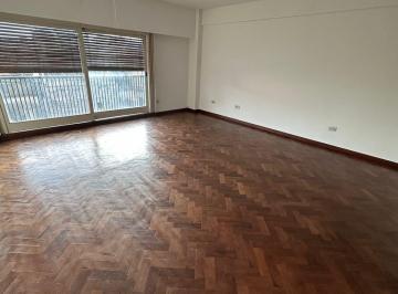 Departamento de 3 ambientes, San Miguel de Tucumán · Vendo Depto 3 Dorm. con Dependencia a 20 m Plaza Independencia
