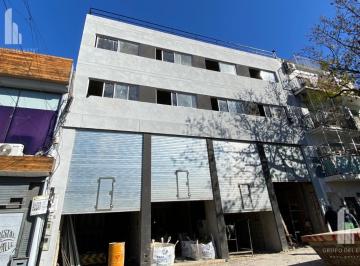 Local comercial · 115m² · Local en Flores