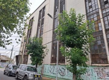 Bodega-Galpón · 2700m² · Venta Galpon 2700 m. - Avellaneda