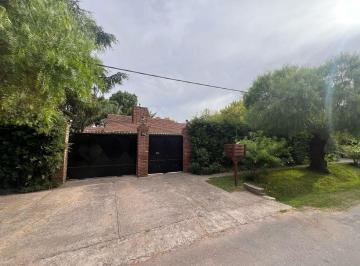 INB-INB-3653_2 · Casa 3 Dorm.. | Calle