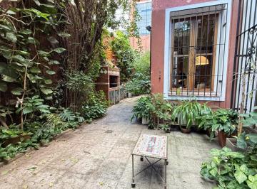 PH · 143m² · 4 Ambientes · PH - Alquiler - Almagro - 4 Amb C/escritorio Patio y Parrilla