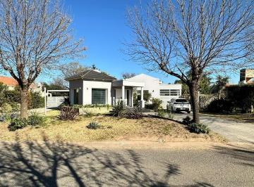 Casa · 298m² · 5 Ambientes · 2 Cocheras · Country San Isidro Villa Allende Casa en Venta