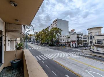 Casa · 240m² · 5 Ambientes · 1 Cochera · Venta Casa Lote Propio 5 Amb Local Villa Mitre