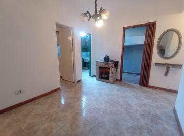 Departamento · 32m² · 2 Ambientes · Venta Depto 2 Amb/patio Villa Maipu m Av Illia