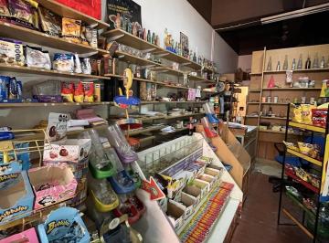 Local comercial · 35m² · 1 Ambiente · Local en Acevedo y Padilla