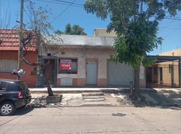 PH · 190m² · 3 Ambientes · PH en Bernal