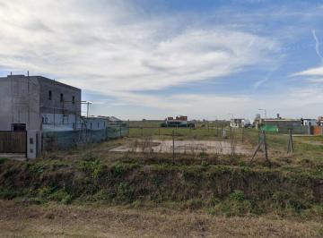 Terreno · 418m² · Terreno en Funes