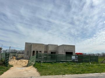 Casa de 4 ambientes, Pilar · Casa en Venta de 3 Dorm. en San Sebastián