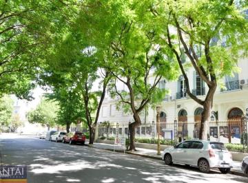 Departamento · 324m² · 10 Ambientes · 2 Cocheras · Aguado y Mariscal Castilla