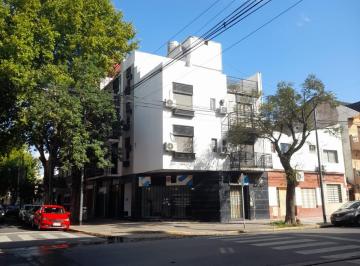 Departamento de 1 ambiente, Monte Castro · 1 Ambiente Amplio Frente Balcon