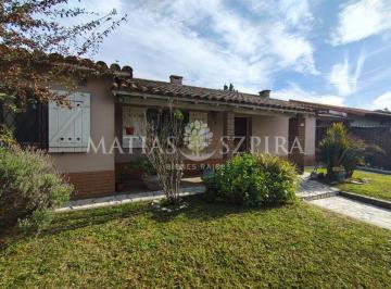 Casa · 206m² · 4 Ambientes · 2 Cocheras · Casa en Venta en Ciudad Evita