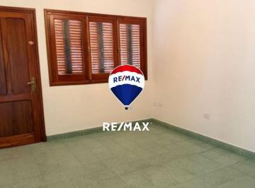 Oficina comercial · 100m² · Oficina Alquiler Macrocentro 4 Locales Planta Alta