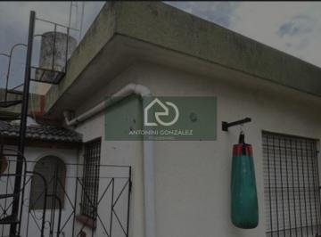 PH · 50m² · 2 Ambientes · 1 Cochera · Venta PH 2 Ambientes Ituzaingo Norte