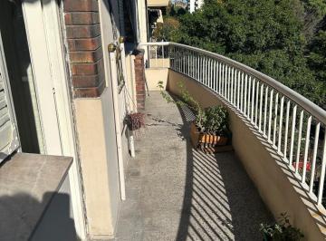 Departamento de 4 ambientes, Caballito · Departamento Caballito Tres Ambientes con Dependencias Frente con Balcon 80 m²