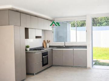 Casa · 147m² · 4 Ambientes · 2 Cocheras · Dúplex en Venta en Housing Las Veras – 2 o 3 Dorm con Seg y Amenities en Valle Escondido