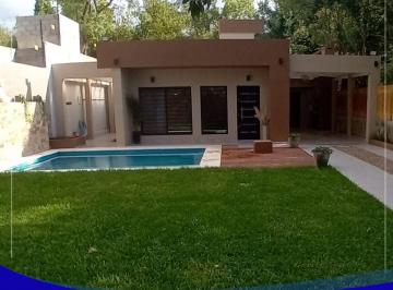 Casa de 3 ambientes, Ituzaingó · Casa en Venta en Villa Gobernador Udaondo
