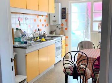 Departamento · 70m² · 3 Ambientes · Depto. 3 Amb. Al Frente y a m. de Av Maipu