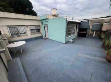PH · 81m² · 3 Ambientes · Alquiler PH 3 Ambientes en Primer Piso por Escalera en Moron
