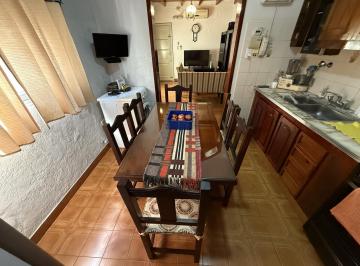 Casa · 150m² · 3 Ambientes · 1 Cochera · Casa en Venta con Departamento de Huespedes