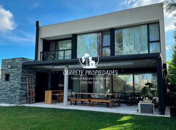 Casa de 5 ambientes, Pilar · Espectacular Casa en Venta 5 Ambientes. Santa Elena, Pilar del Este