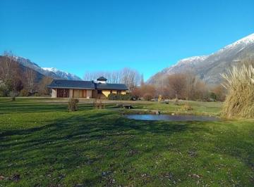 Casa de 3 ambientes, El Hoyo · Espectacular Chacra en La Localidad de El Hoyo Pcia de Chubut