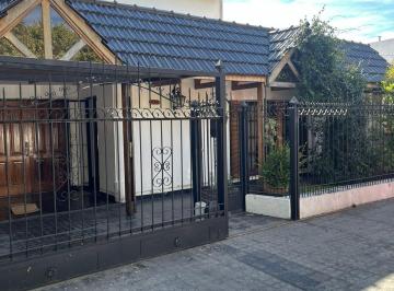 Casa de 5 ambientes, Córdoba · Casa en Venta en Poeta Lugones,3 Dorm Oportunidad Apto Credito.