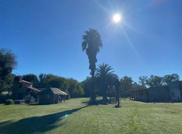 Quinta vacacional de 4 ambientes, Cañuelas · Casa Quinta en Venta - Barrio Santa Rosa - Cañuelas