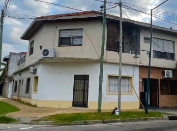 PH · 30m² · 2 Ambientes · PH de 2 Amb en Alquiler!° Villa Adelina!