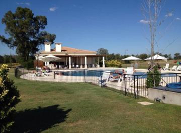 Terreno · 1540m² · Lote en Venta en Barrio Los Pinares, Exaltación de La Cruz