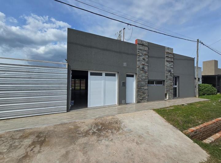 Casa · 109m² · 3 Ambientes · 1 Cochera