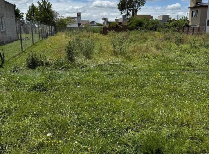 Terreno · 400m²