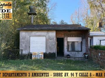 Casa de 3 ambientes, Mar del Tuyú · Av 94 E/8 y 9 Mar del Tuyú Chalet y Departamento Vende Sara Zapata Inmobiliaria