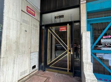 Departamento · 86m² · 3 Ambientes · Dpto. 2 Dorm. Corrientes/mendoza. Muy Amplio, Patio, 2 Baños
