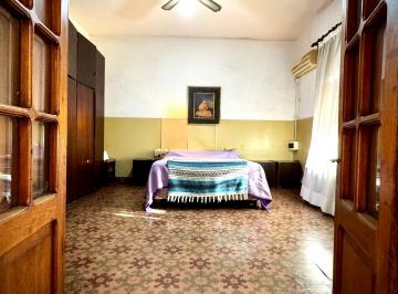 Casa de 5 ambientes, Córdoba · Casa 2 Dorm con Gran Terreno, Galpón y Cochera – ¡Aceptamos Permuta!
