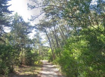 Terreno · 1330m² · Terreno de 1330 m² en Venta - Cariló