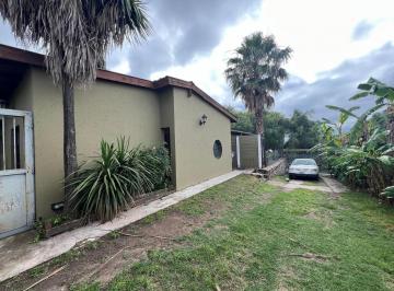Casa · 384m² · 3 Cocheras · Venta - Housing de 3 Casas - Ideal Inversión!
