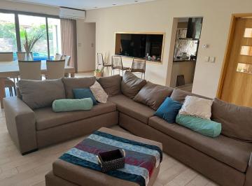 Casa de 10 ambientes, Ciudad de Mendoza · Andina Alquila Dalvian Casa Completamente Amoblada Opción Sin Muebles 2.000