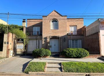 Casa · 135m² · Casa en Lobos