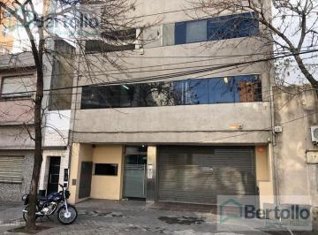 Oficina comercial · 80m² · 4 Ambientes · Montevideo 2420 - Oficina de 80 m² - Piso6 - Aestrenar