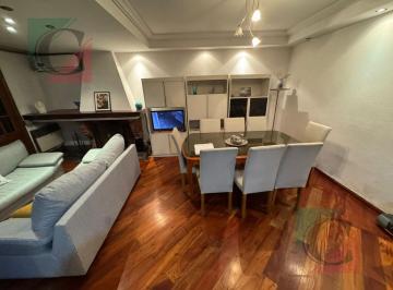 Casa · 200m² · 5 Ambientes · Venta de Chalet 5 Amb Apto Crédito. Ideal Emprendimiento.