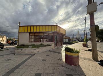 Local comercial · 170m² · Local en Alquiler