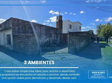 Casa · 42m² · 3 Ambientes · Casa en Lomas de Zamora, Casa de 3 Ambientes a Reciclar, Casa en Gran Lote, Lote en Lomas de Zamora