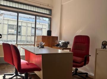 Oficina comercial · 68m² · 5 Ambientes · 2 Oficinas Frente Peatonal