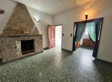 PH · 80m² · 3 Ambientes · Se Alquila Amplio PH de 3 Ambientes