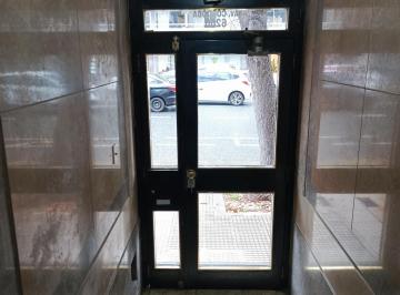 Departamento de 2 ambientes, Colegiales · 2 Ambientes - Al Frente - Muy Luminoso y Amplio - Acepta Garantia Finaer